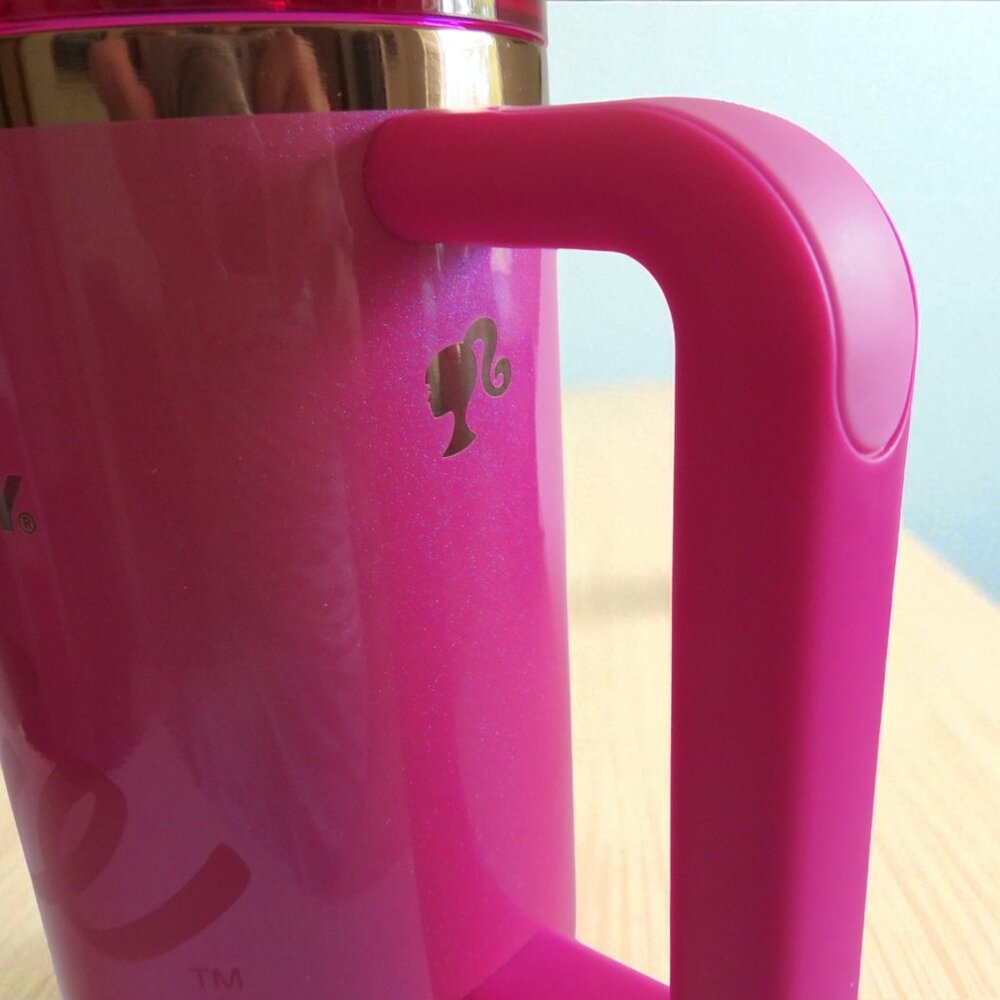 STANLEY X BARBIE 30 oz Quencher H2.0 Tumbler (Limited Edition) New in Box - Picture 5 of 14